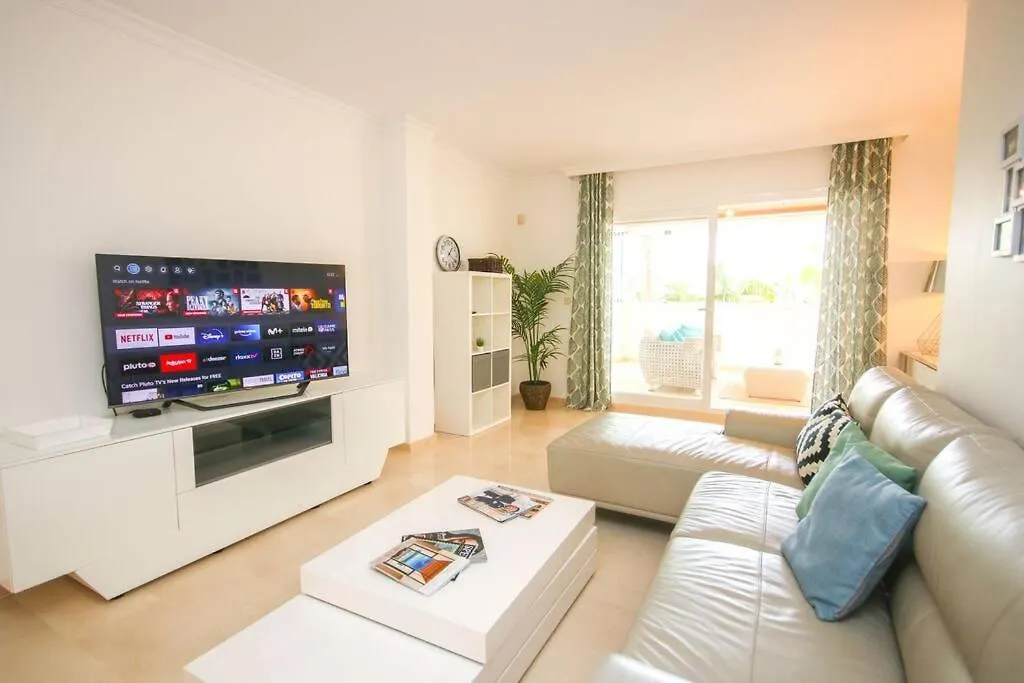Appartement Lovely 2 Bedroom Apt Near Golf Los Lagos Elviria Marbella